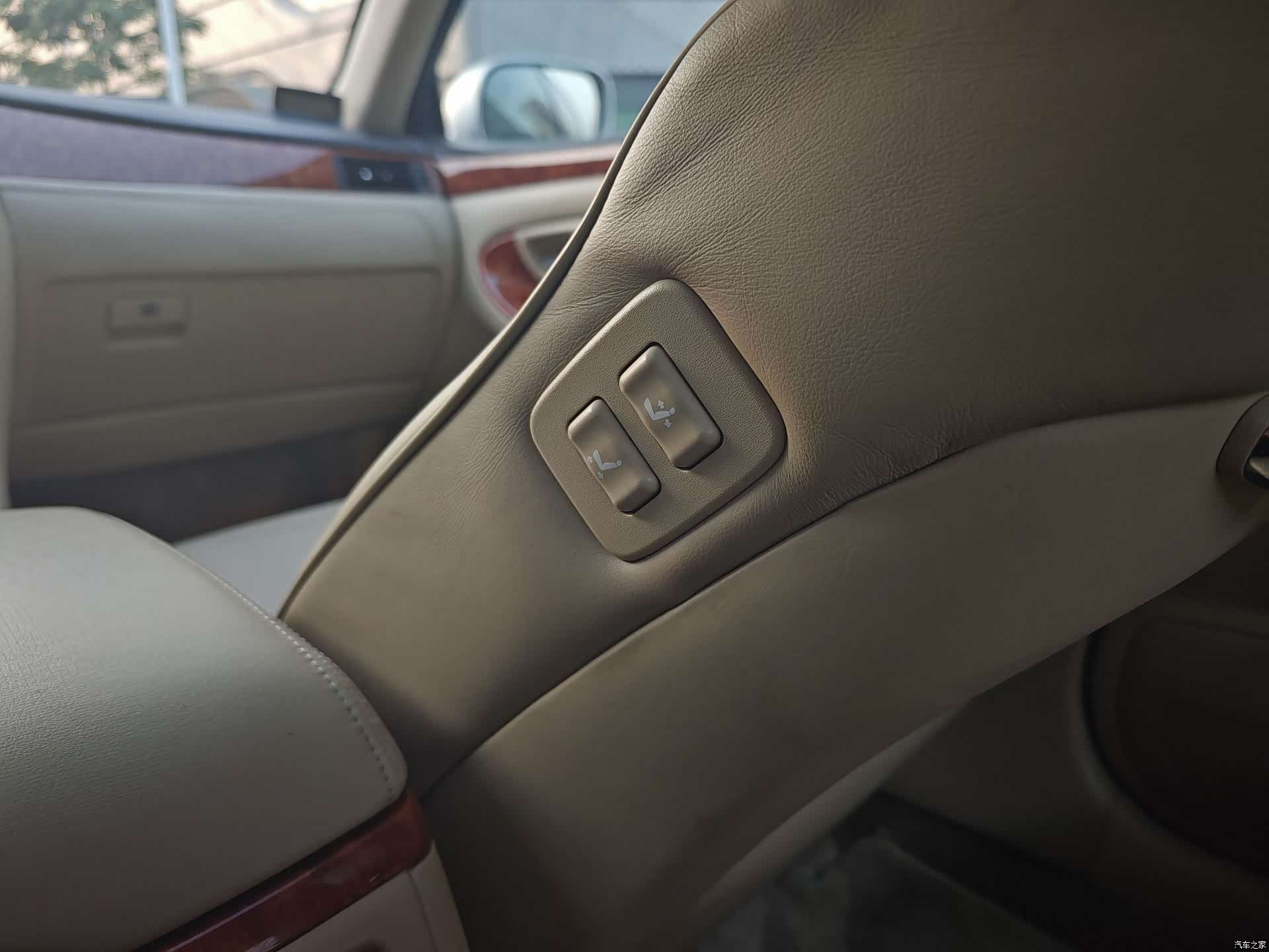 Toyota Crown, 2007 15
