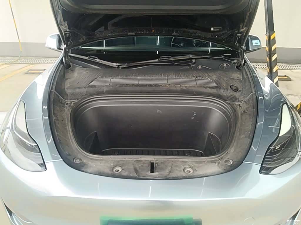 Tesla Model Y, 2021 20