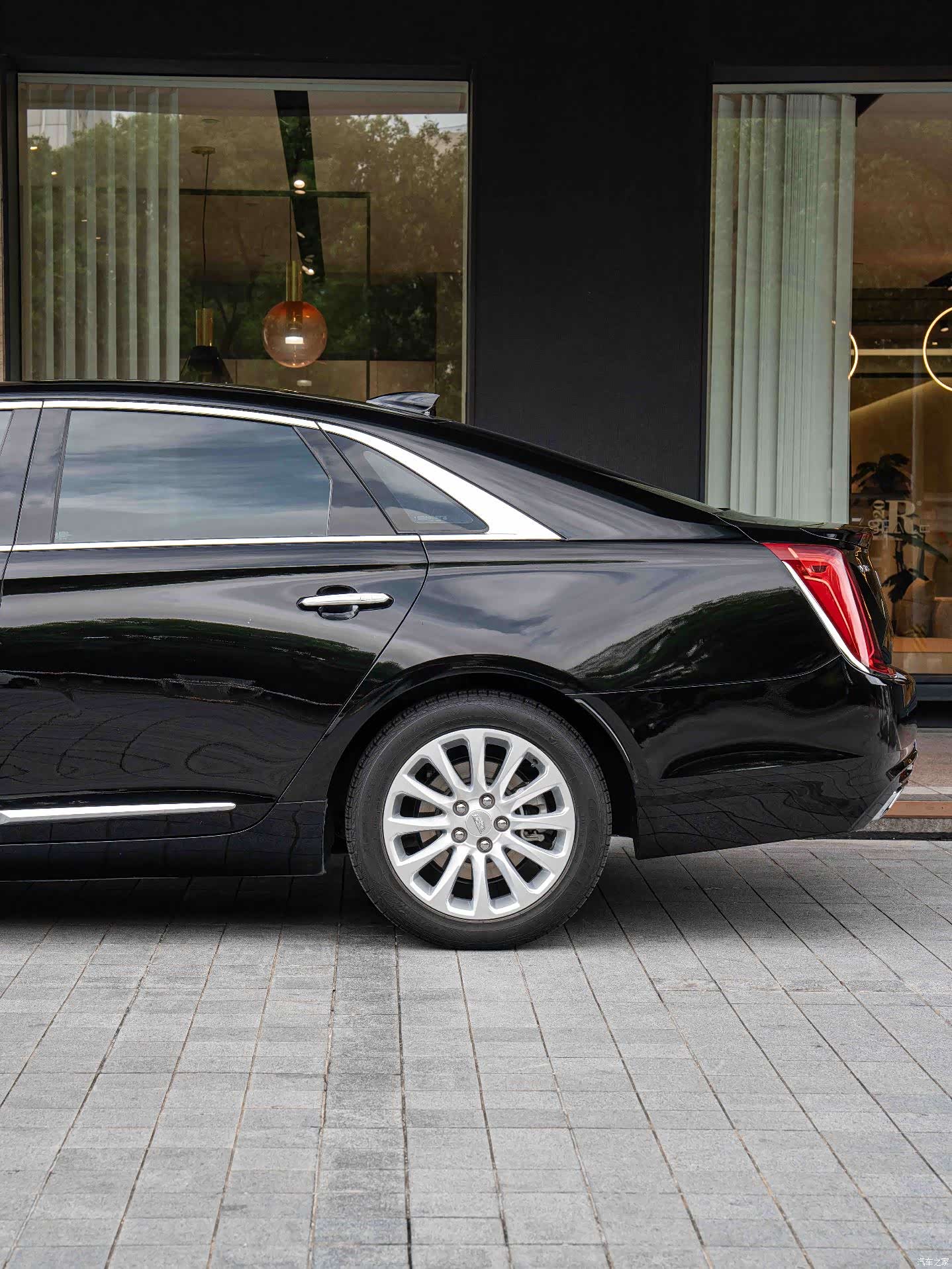 Cadillac XTS, 2018 все фото