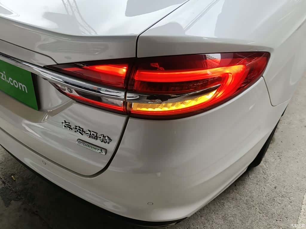Ford Mondeo, 2017 8