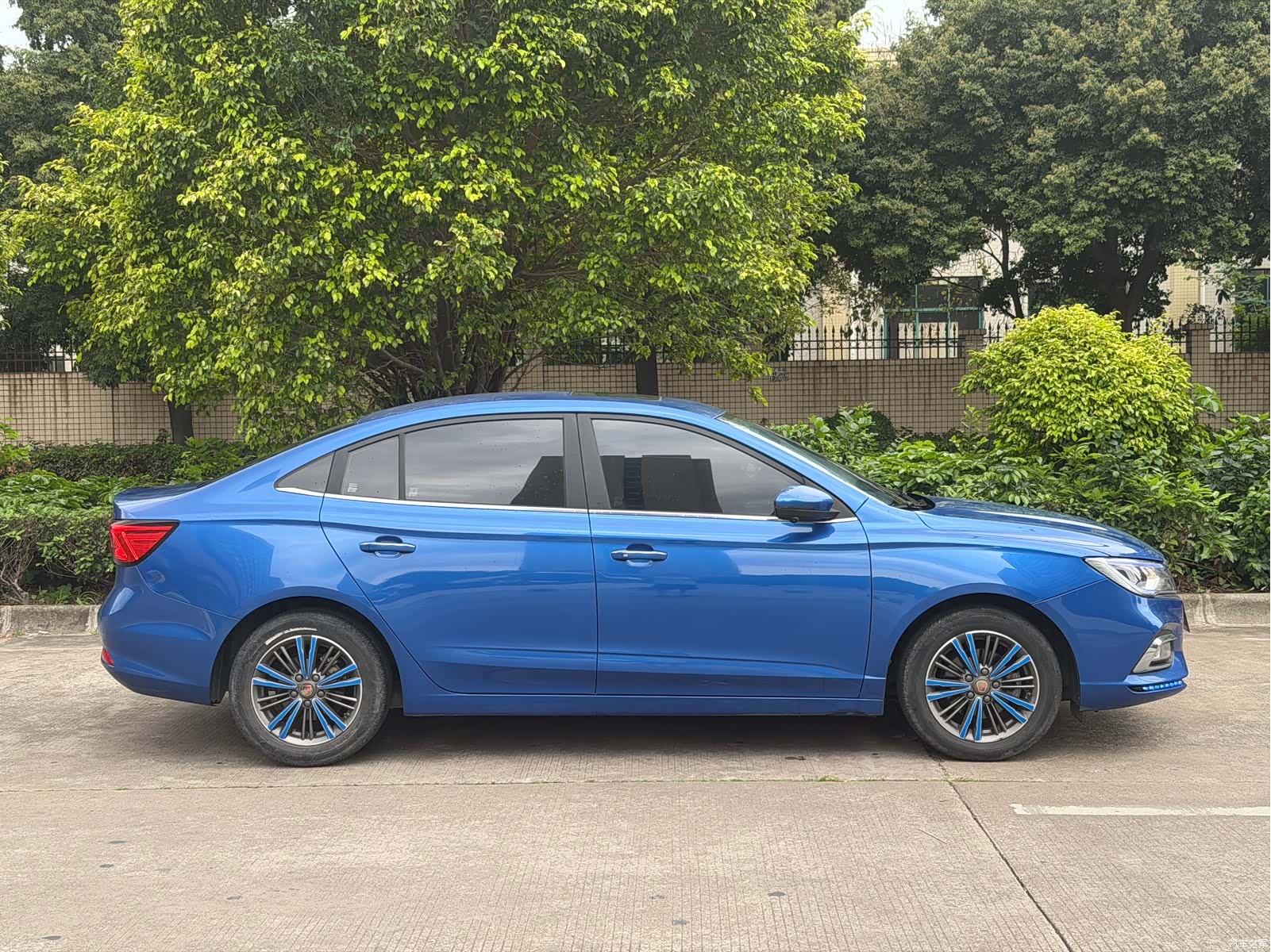 Roewe i5, 2019 4