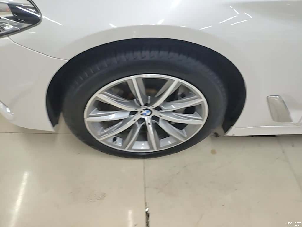 BMW 5 Series, 2018 23