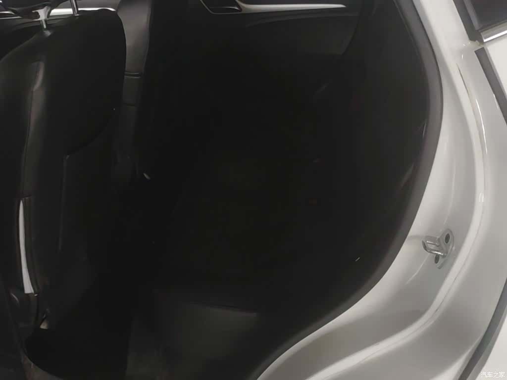 MG ZS, 2018 17