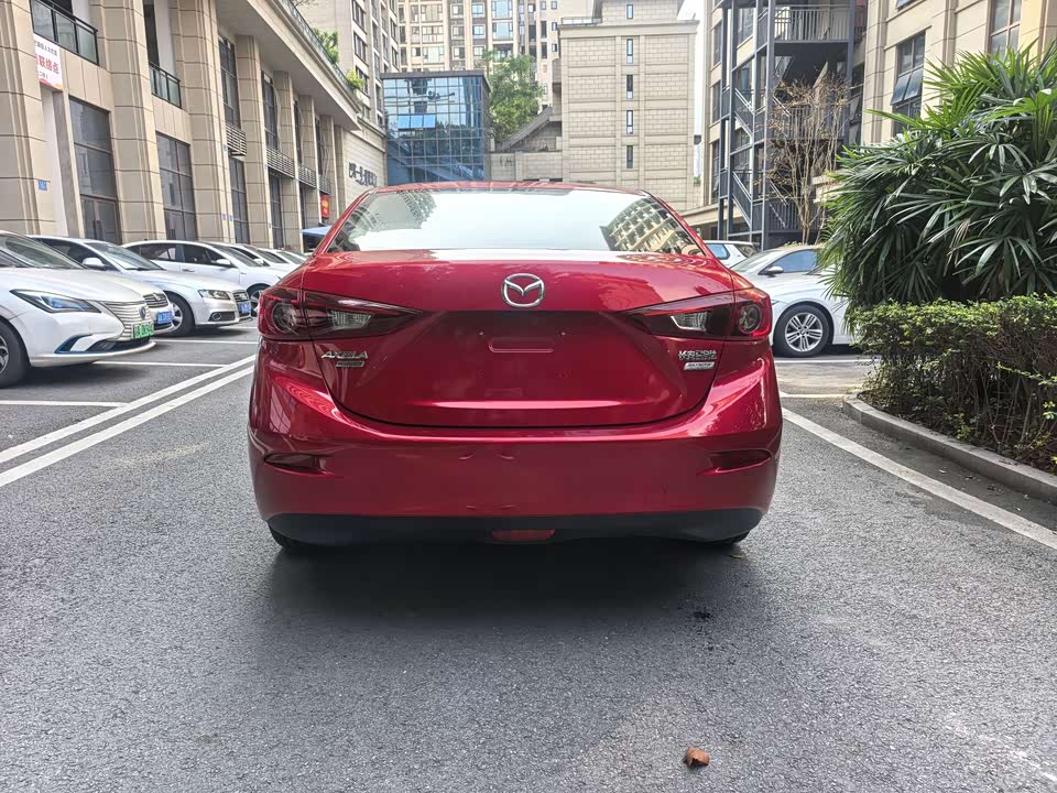 Mazda 3 Angkesaila