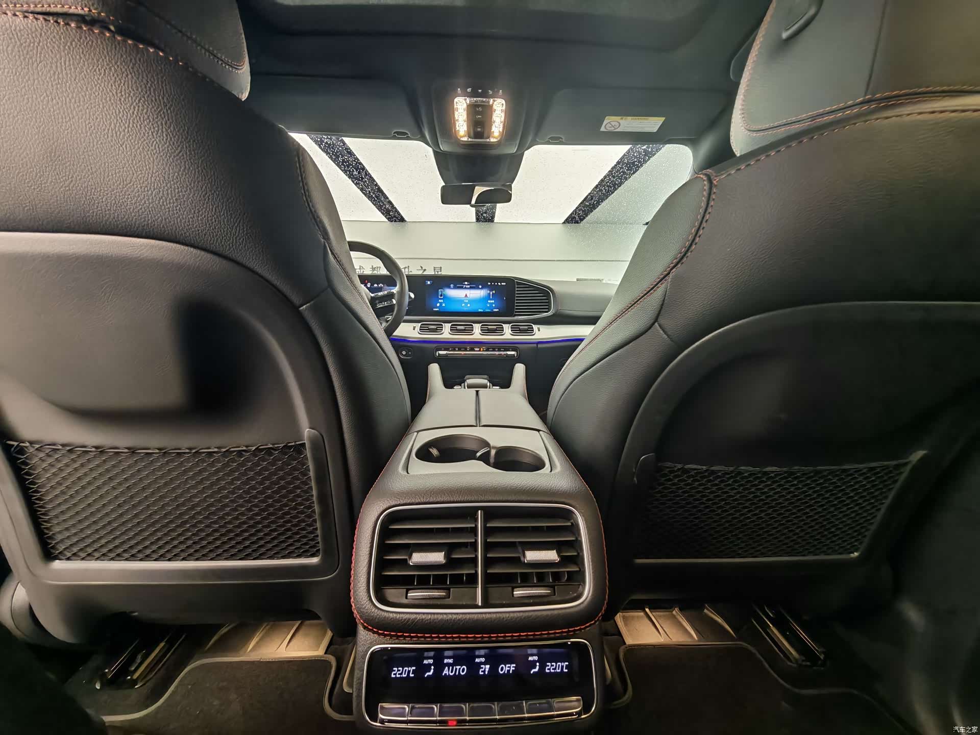 Mercedes-Benz GLE, 2025 15