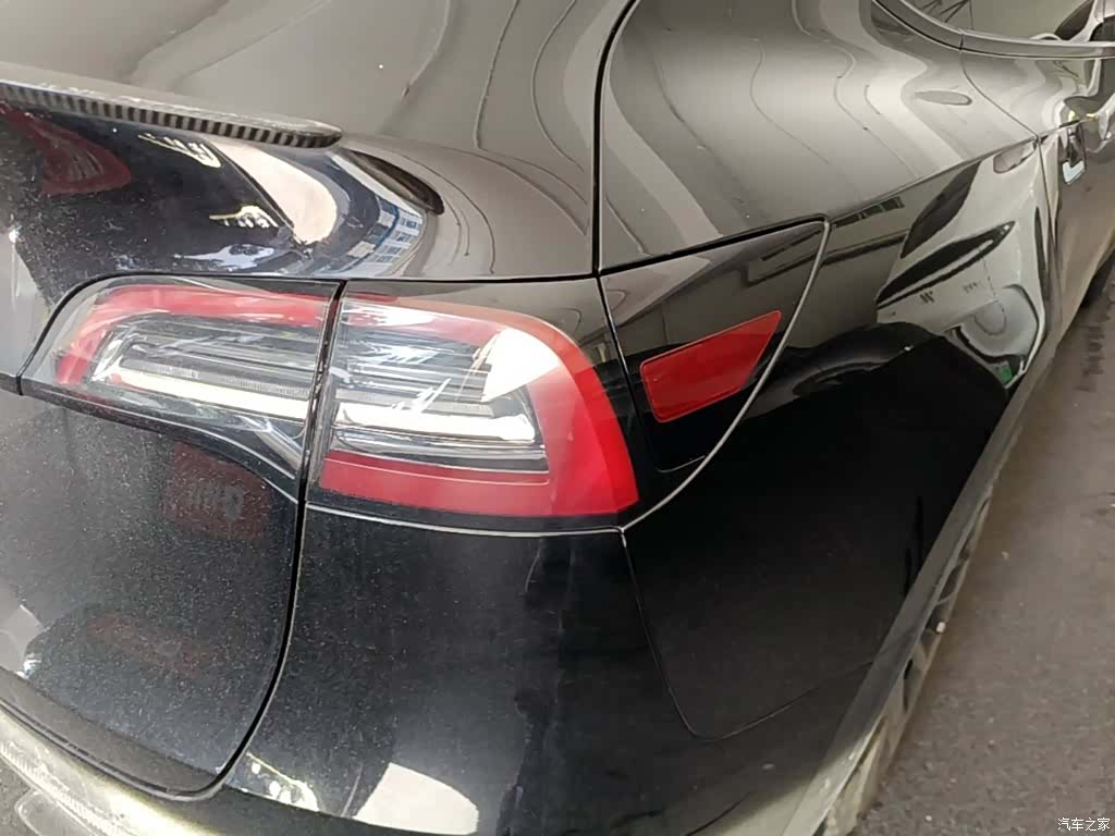 Tesla Model Y, 2022 8