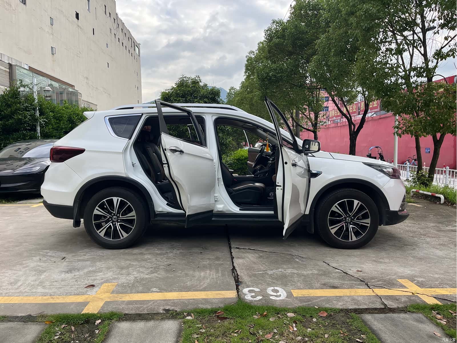 DongFeng AX7, 2018 12