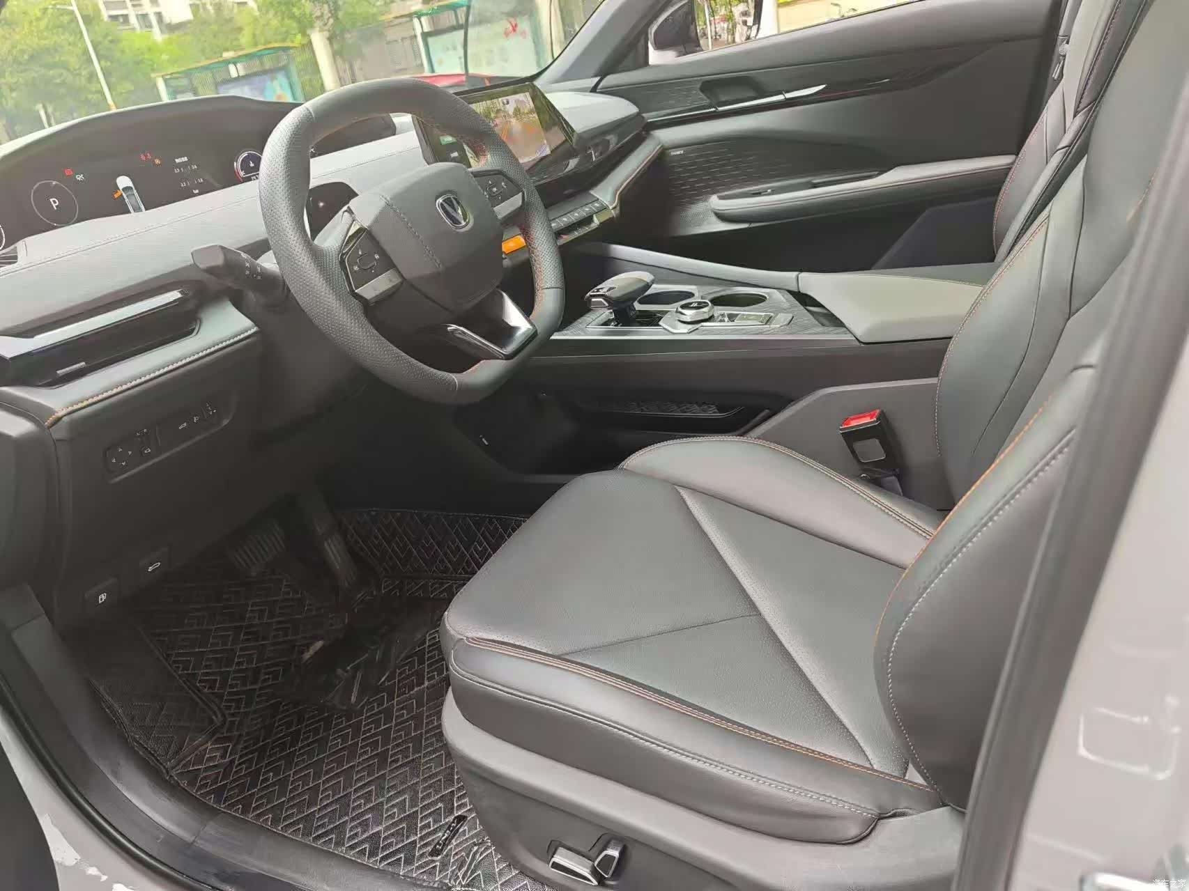 Changan UNI-V, 2022 9
