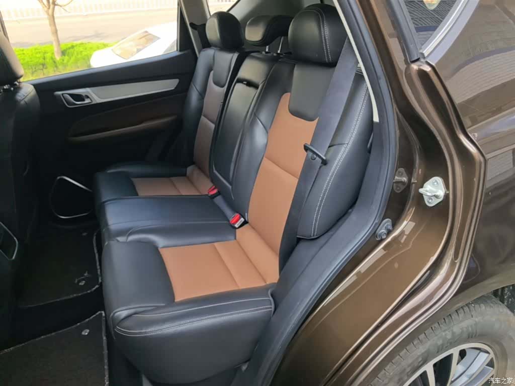 Geely X6, 2018 17