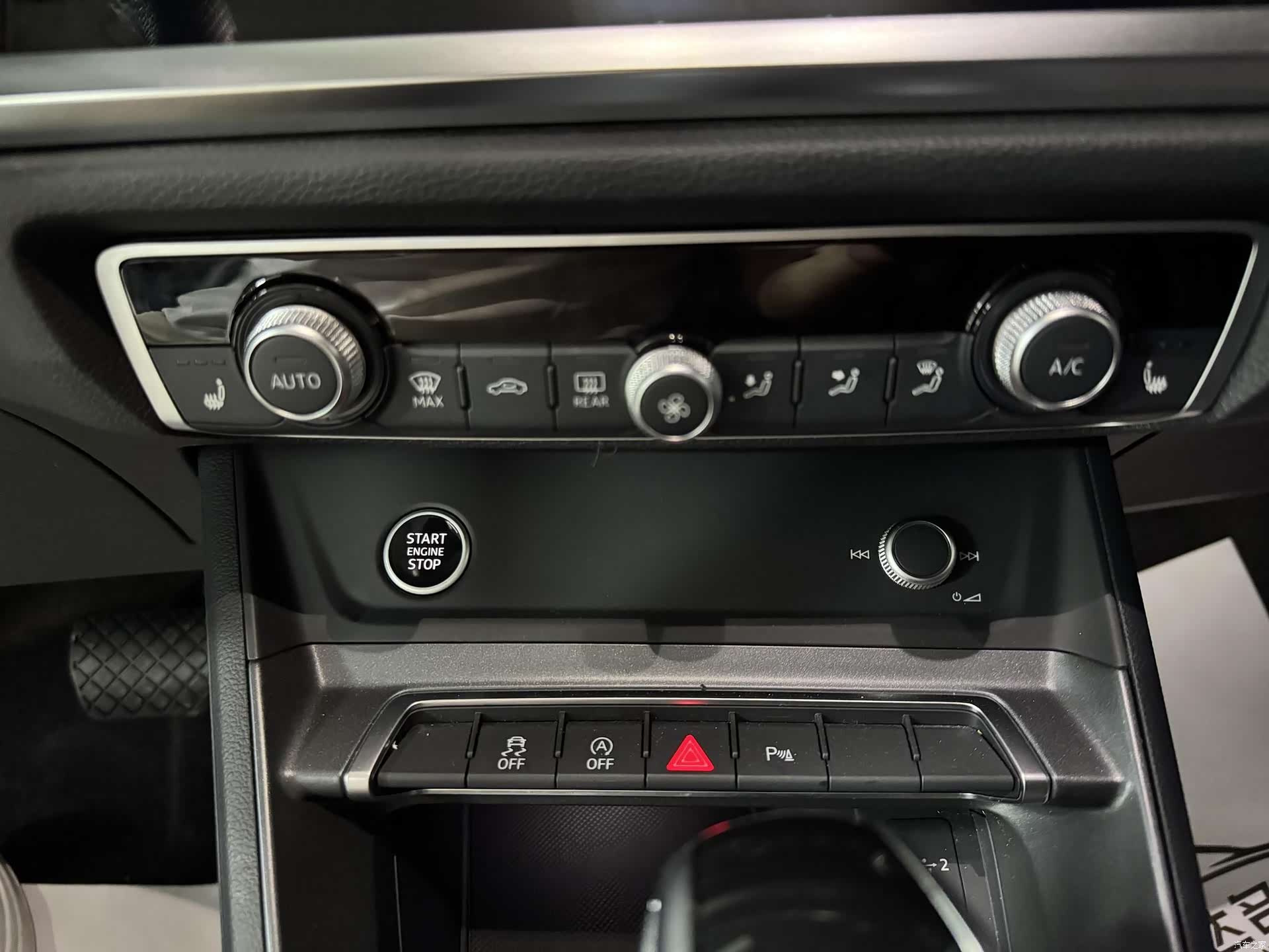 Audi Q3, 2022 24