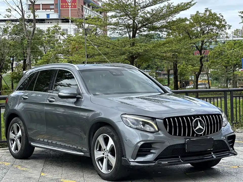 Mercedes-Benz GLC Mercedes-Benz GLC