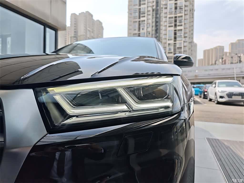 Audi Q5L, 2020 12