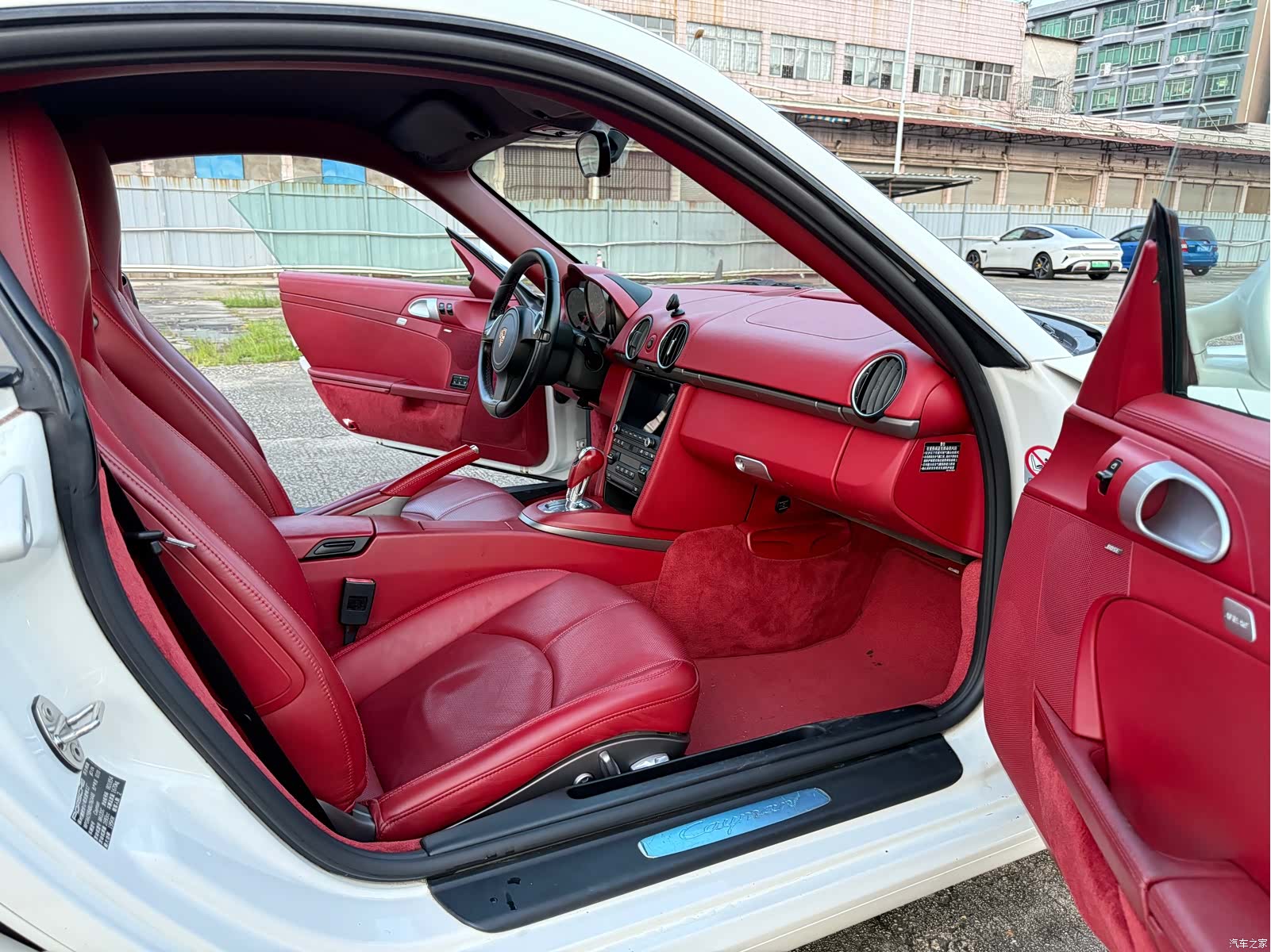 Porsche Cayman, 2010 все фото