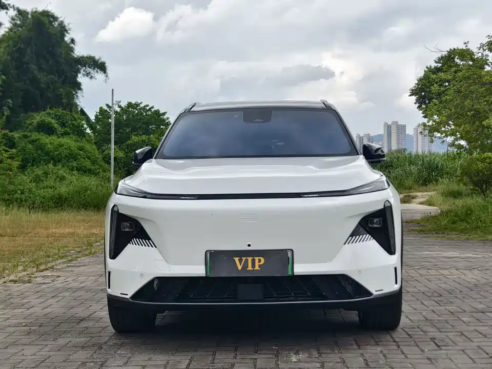 Geely Galaxy Galaxy L7