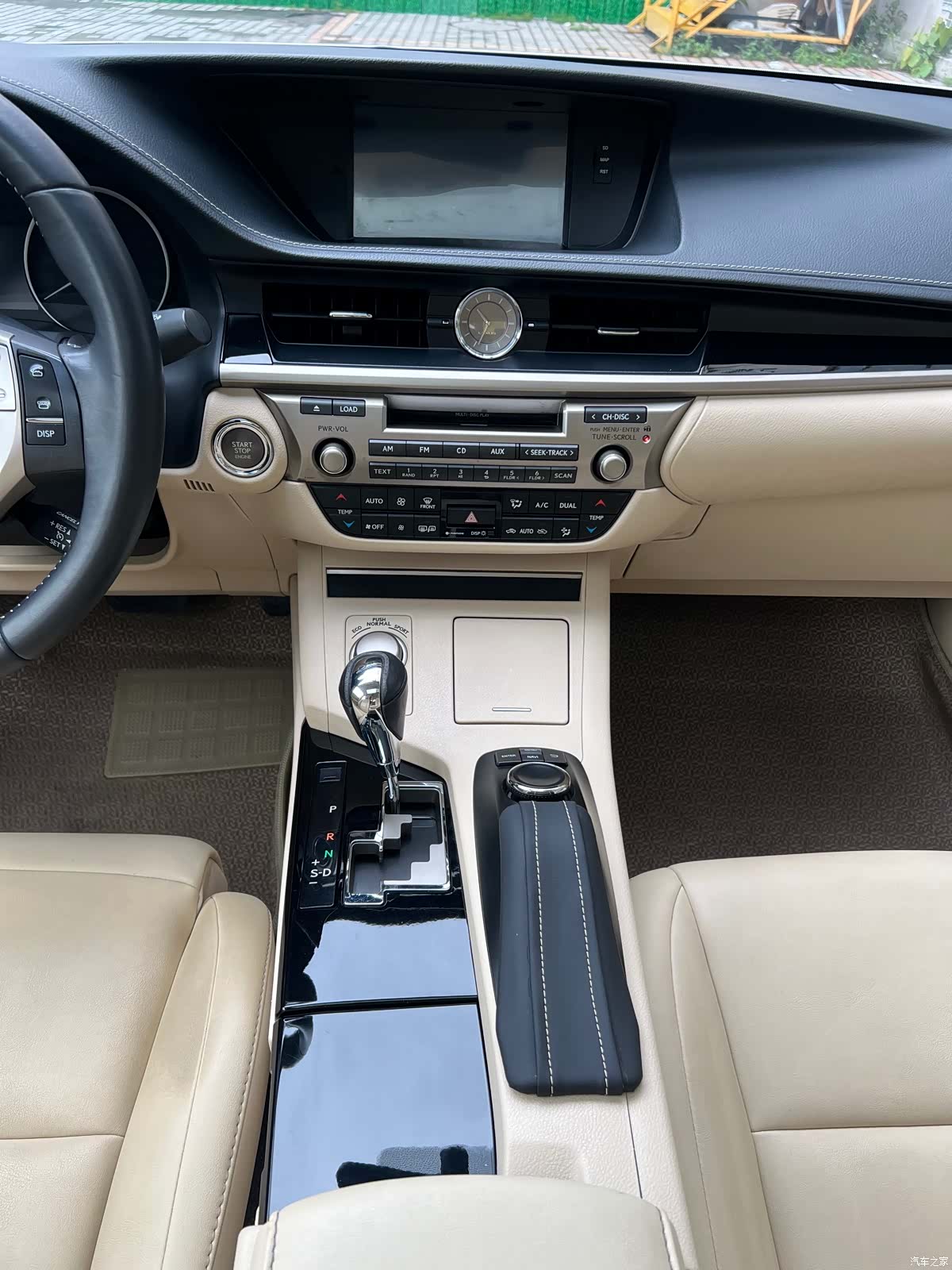 Lexus ES, 2014 17