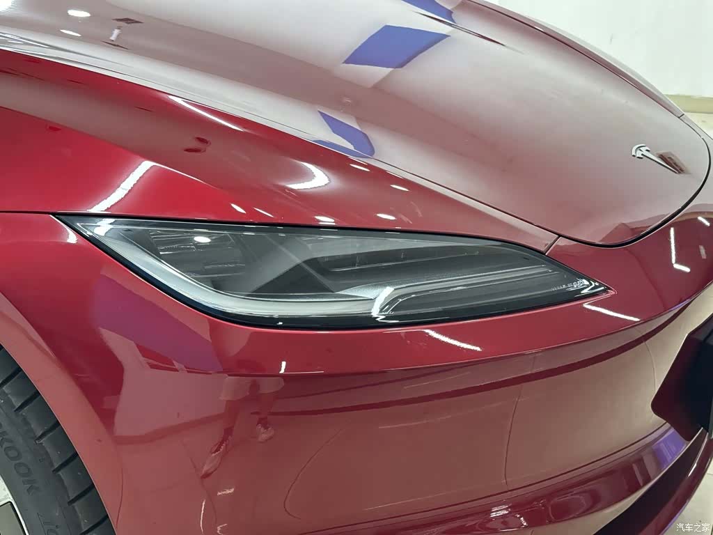 Tesla Model 3, 2024 6