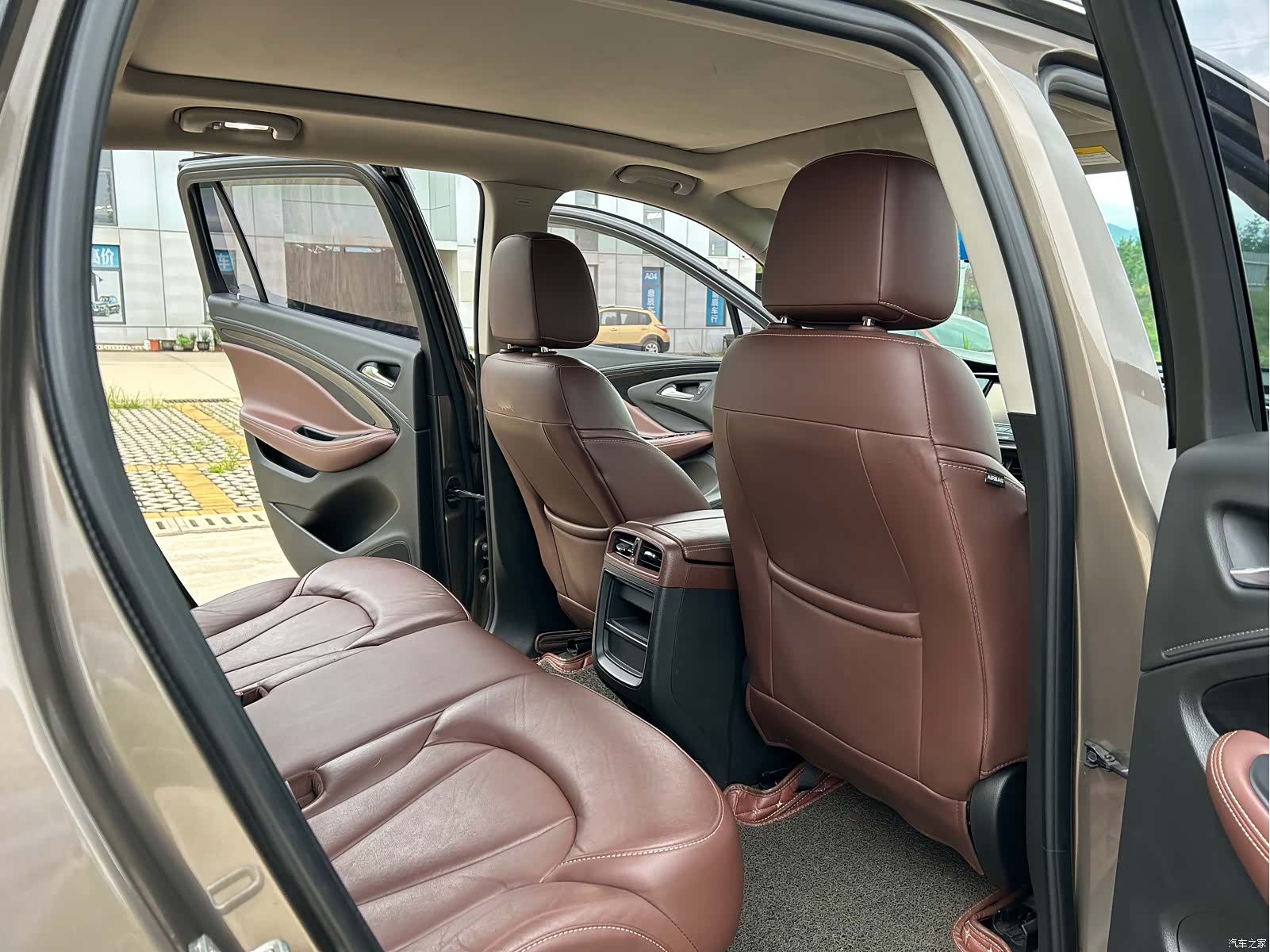 Buick Envision Plus, 2018 10