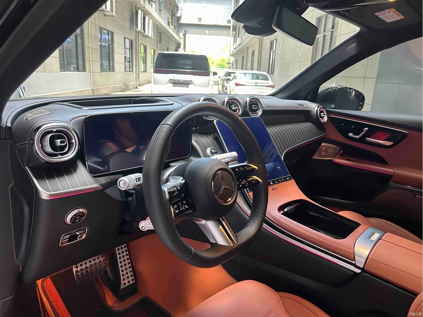Mercedes-Benz GLC, 2024 14