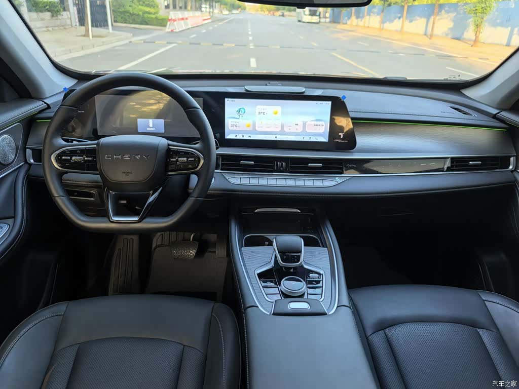 Chery Tiggo 8, 2025 19