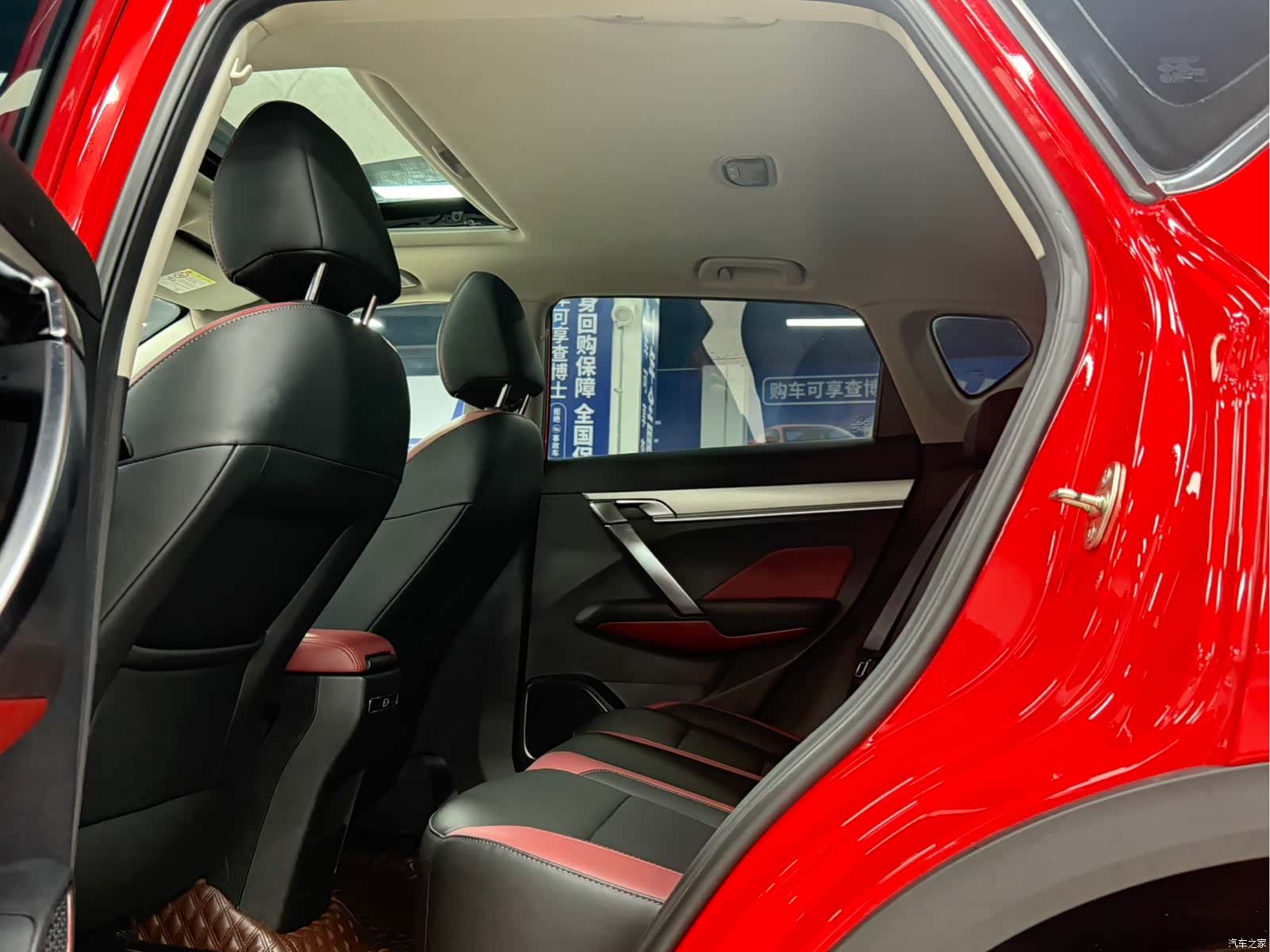 Geely Coolray, 2022 18