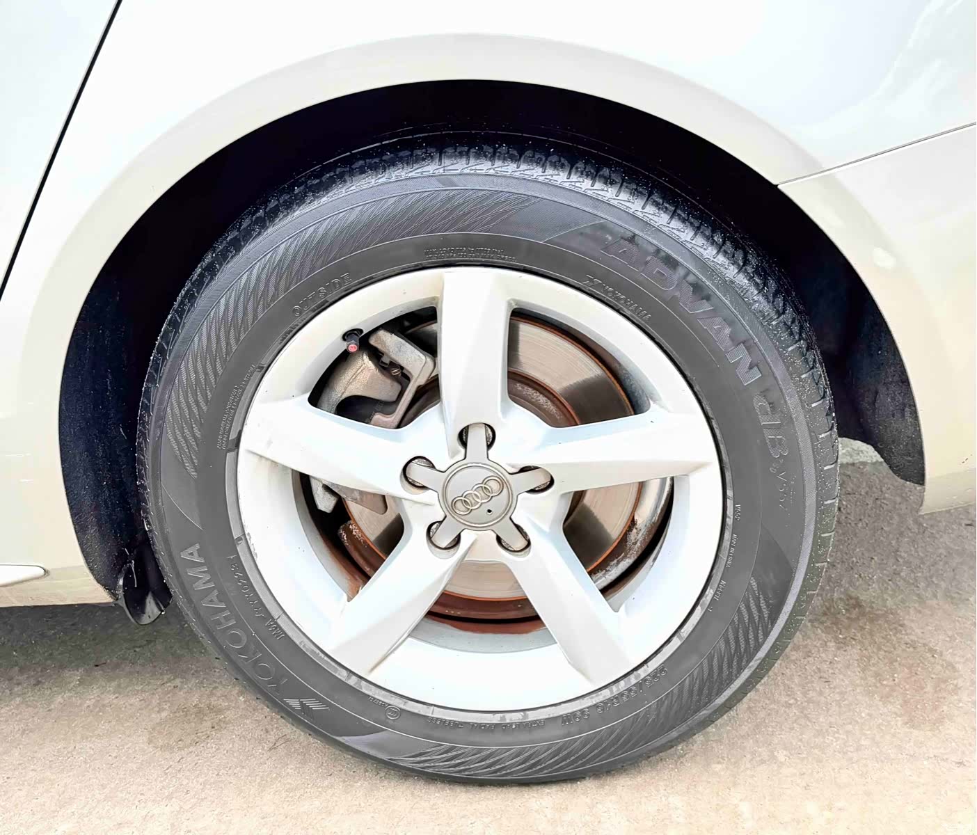 Audi A4L, 2015 8