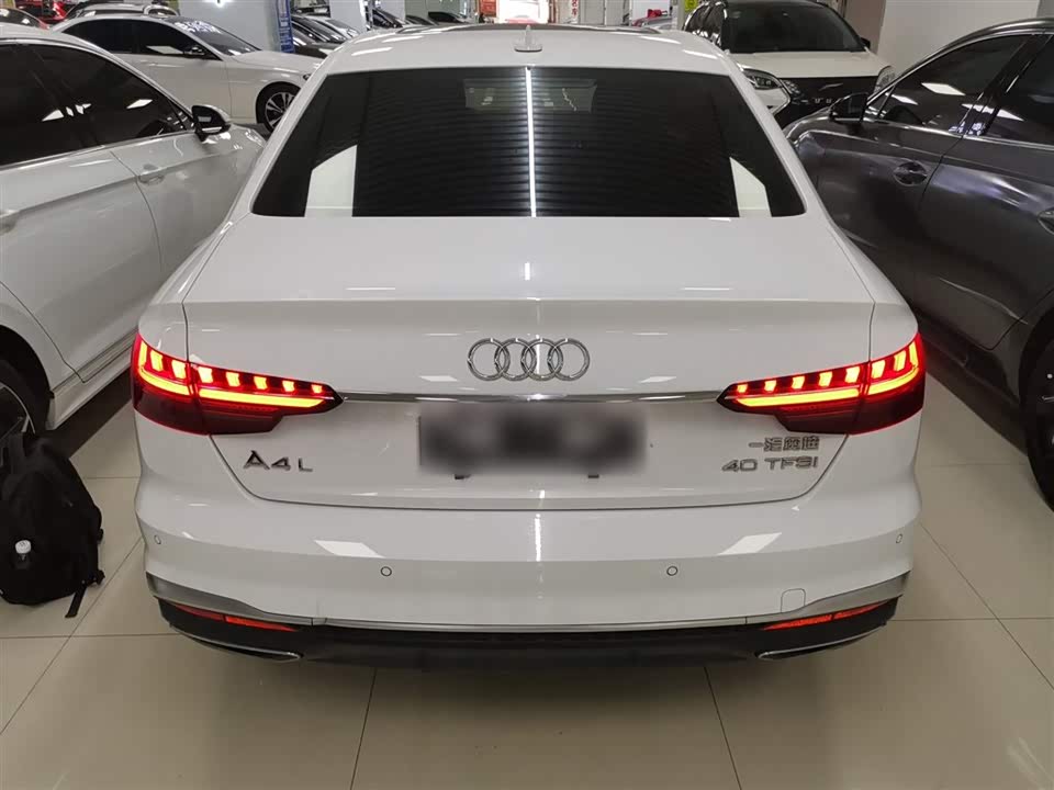 Audi A4L