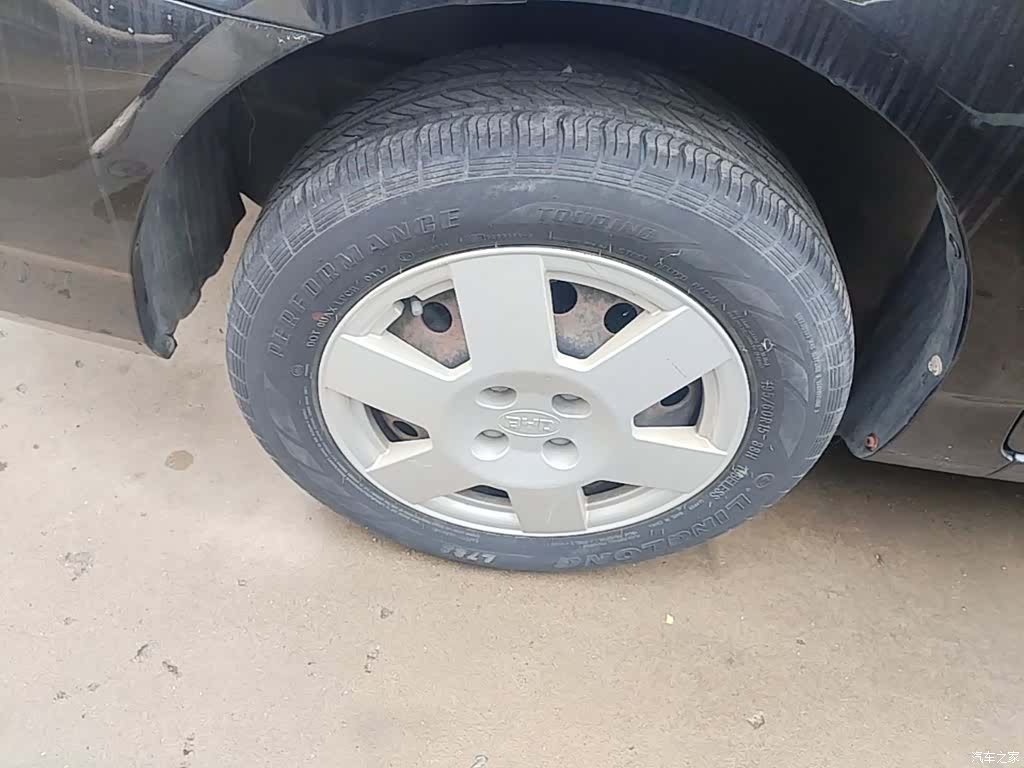 BYD F3, 2017 23