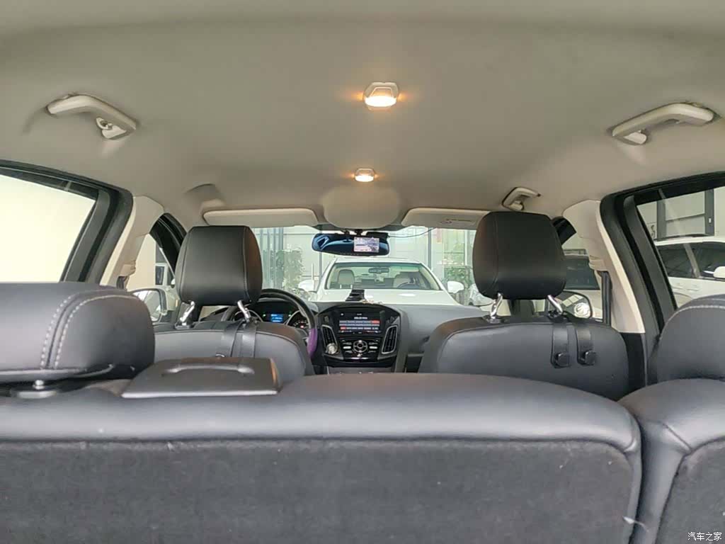 Ford Focus, 2018 18