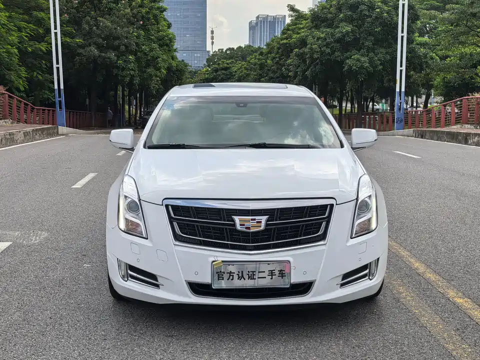 Cadillac XTS