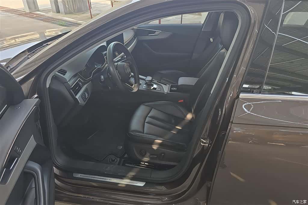Audi A4L, 2018 9