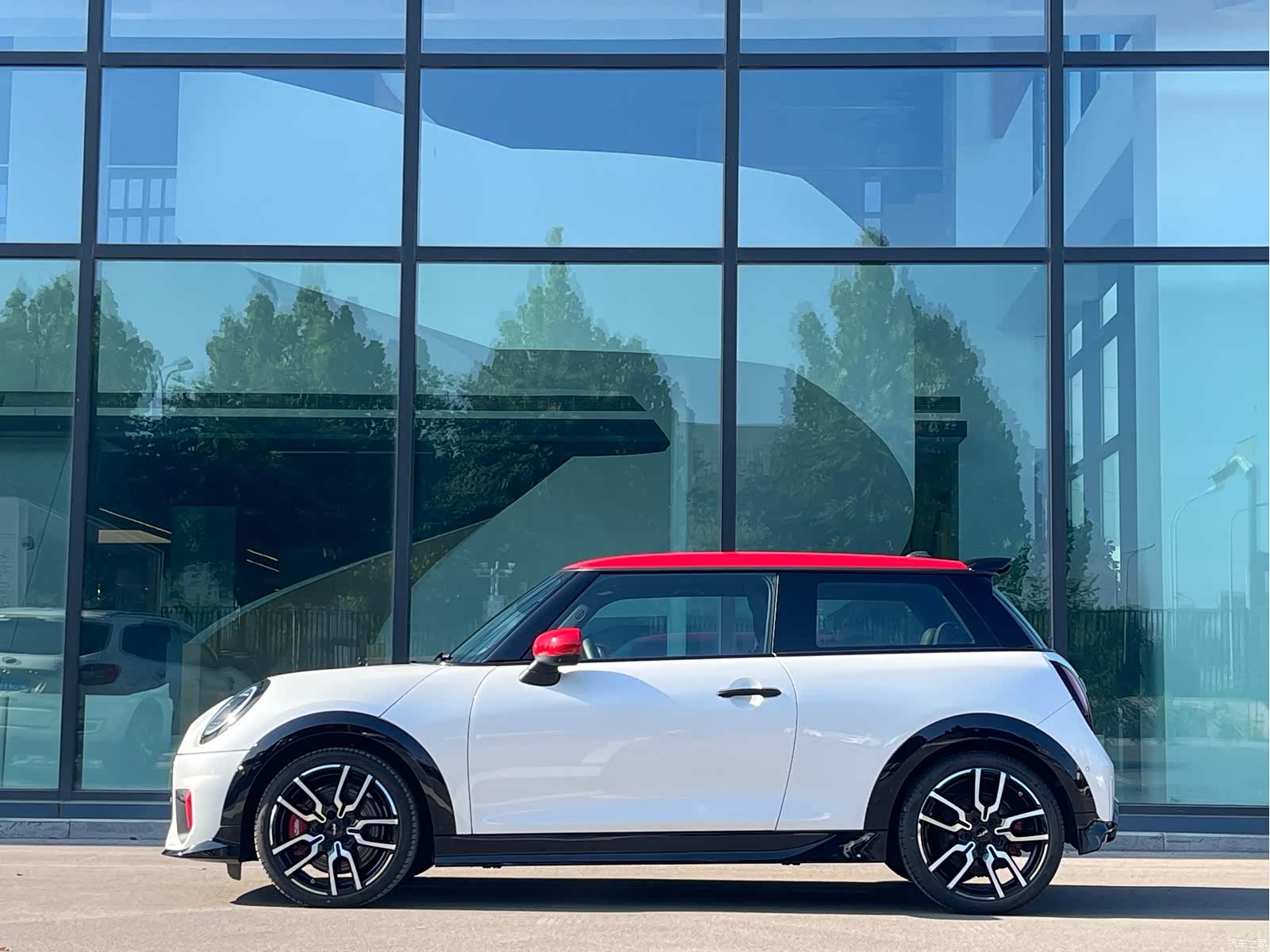 Mini Cooper, 1900 3