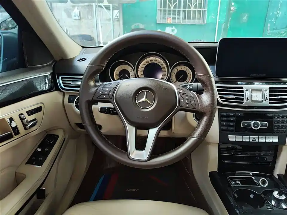Mercedes-Benz E-class Mercedes-Benz E-class