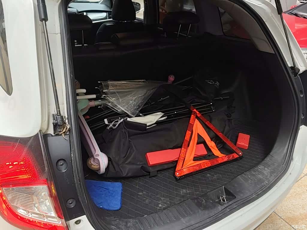 Honda Jade, 2015 19