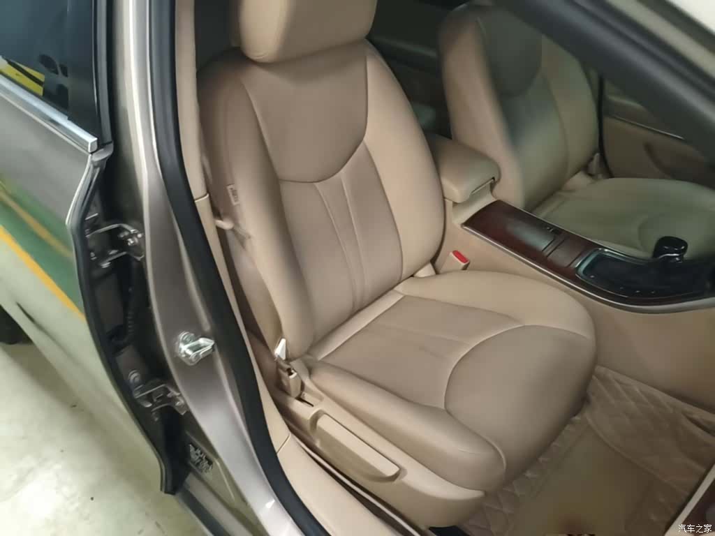 Roewe 950, 2017 25