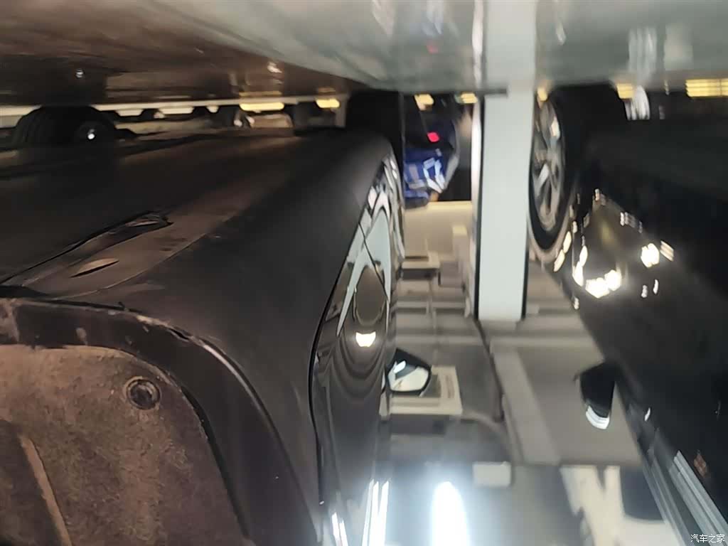 Tesla Model Y, 2022 22