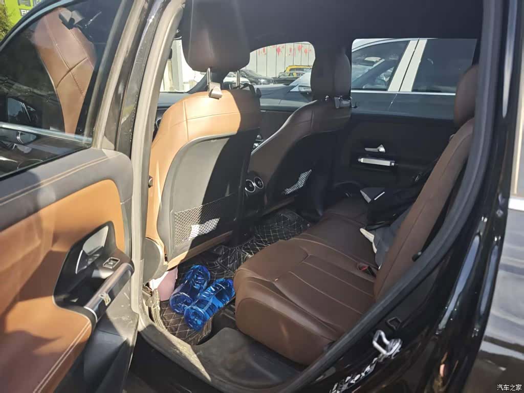 Mercedes-Benz GLB, 2020 8