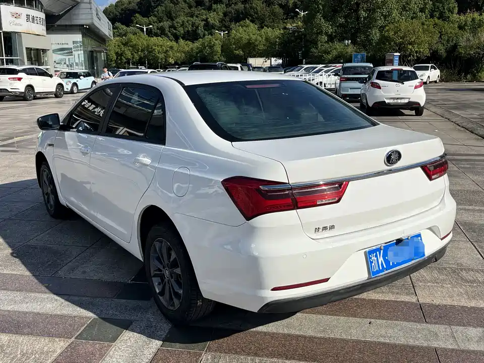 BYD Qin