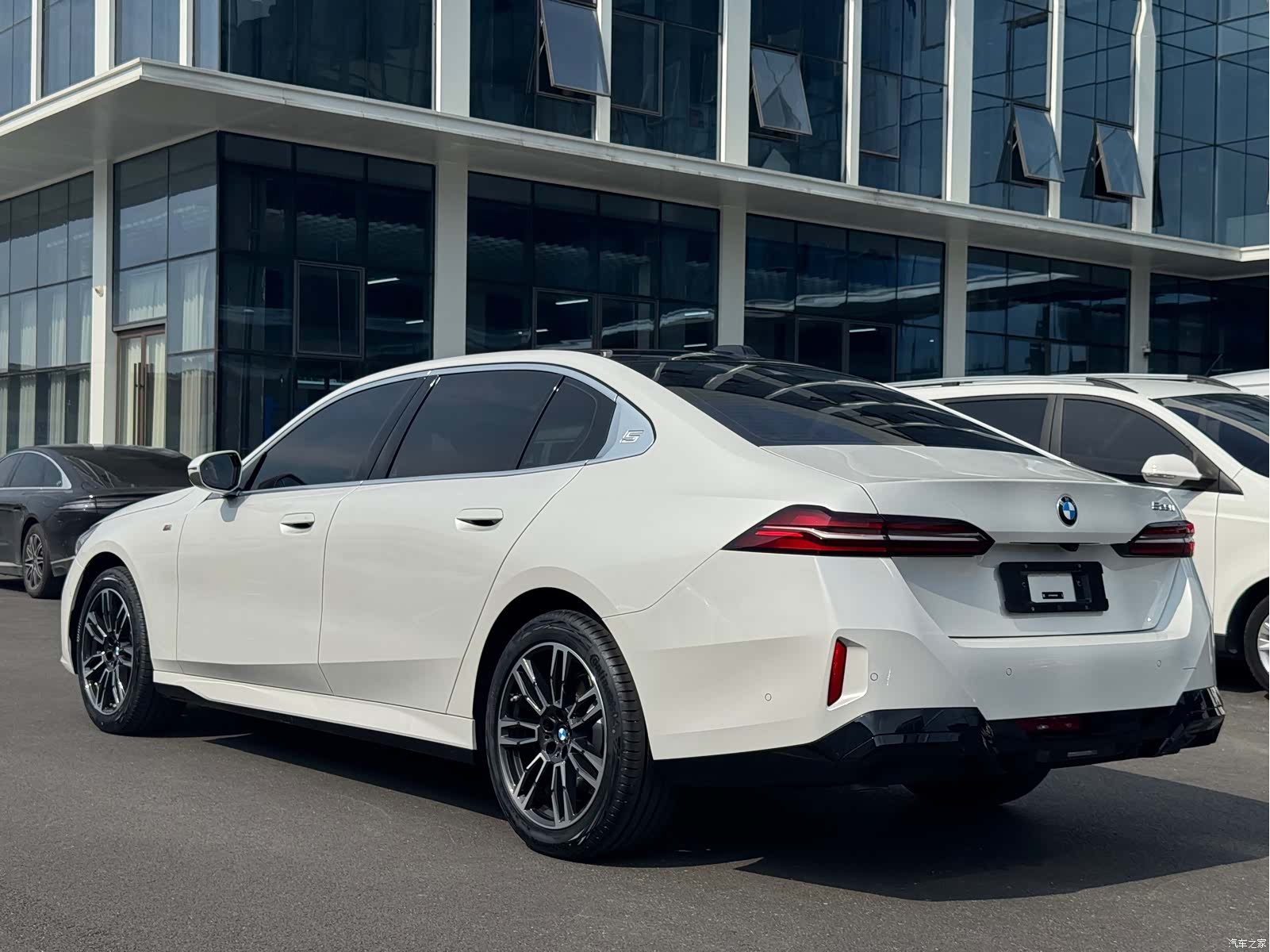 BMW 5 Series, 2025 6