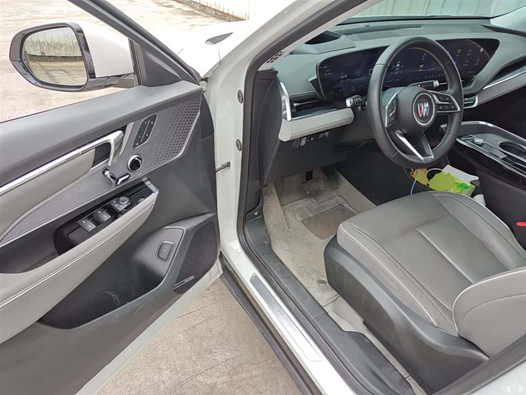 Buick E5, 2025 16