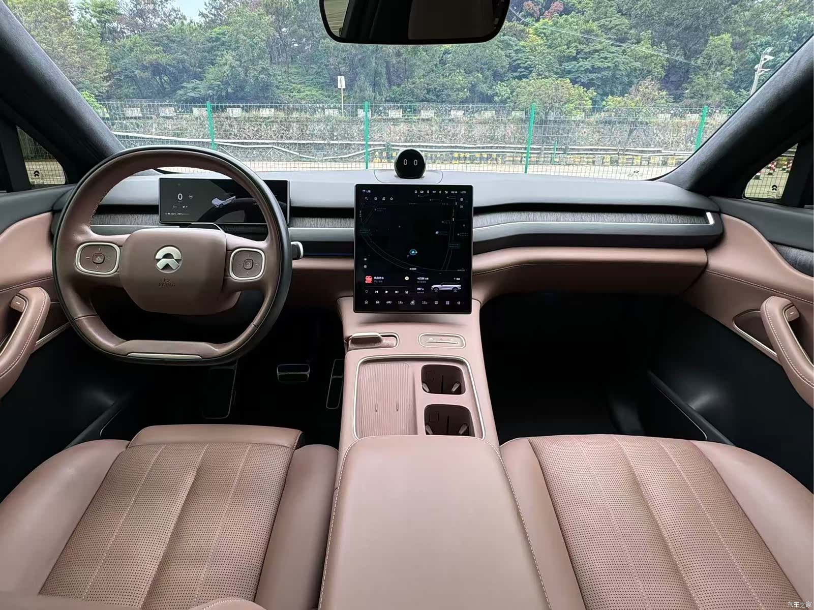 NIO ES8, 2023 9