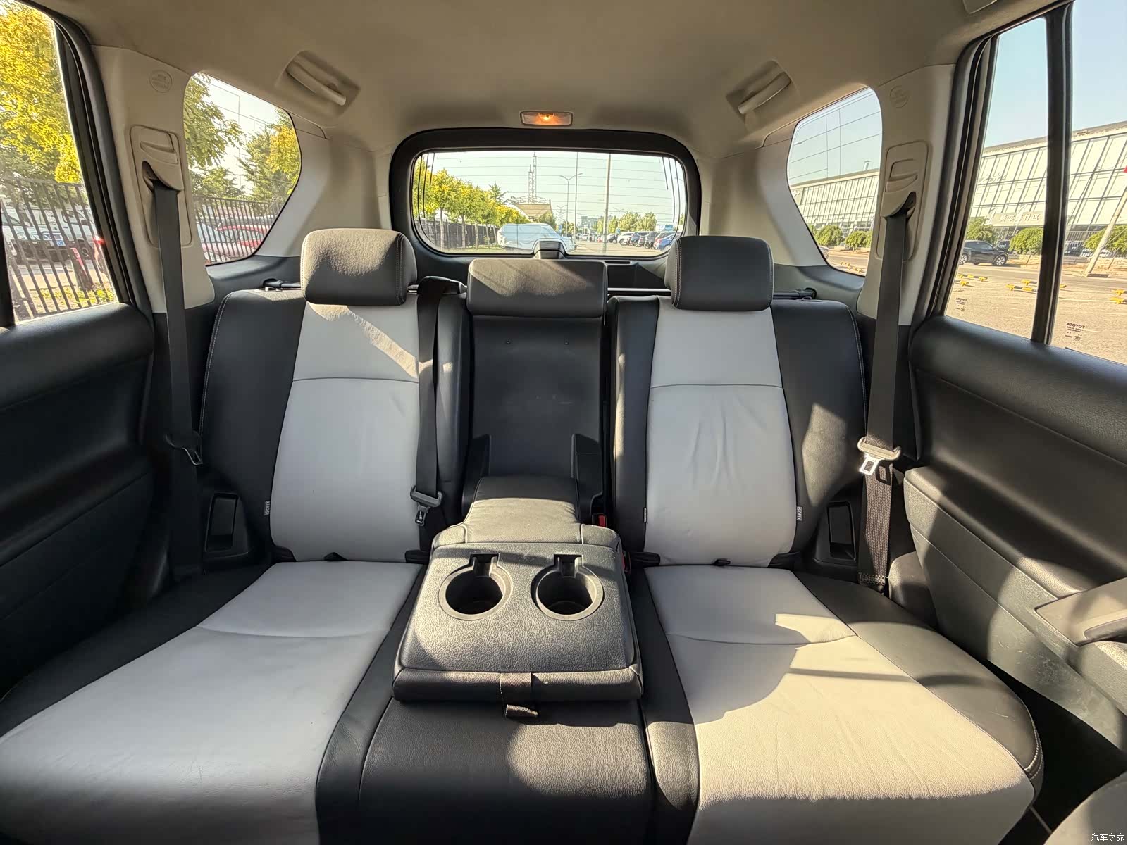 Toyota Prado, 2014 36
