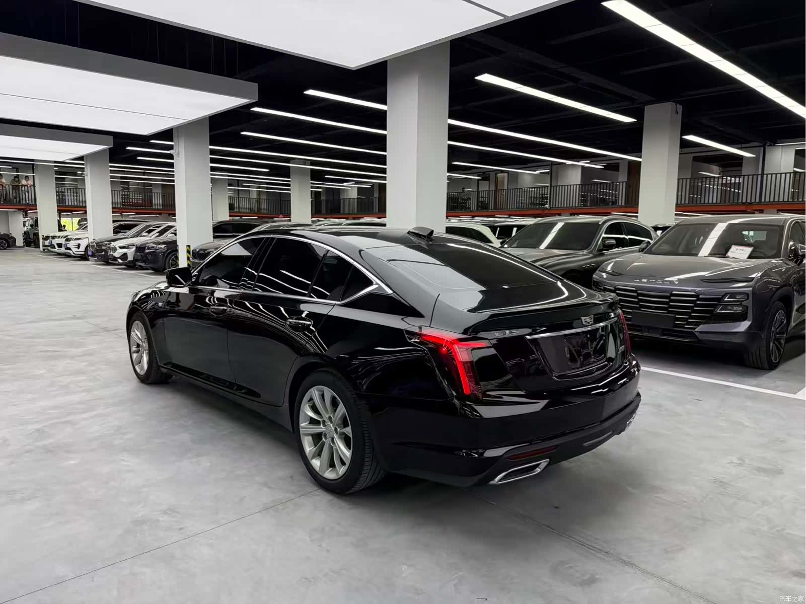Cadillac CT5, 2023 14