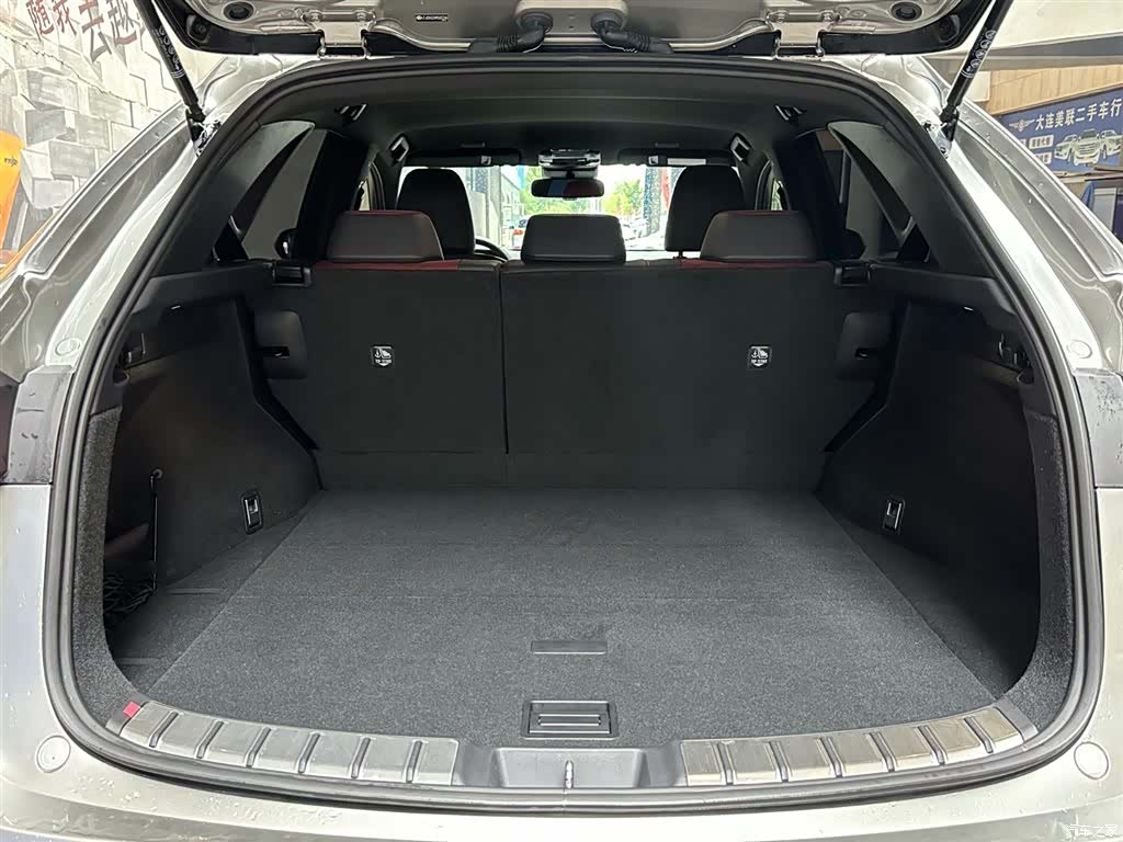 Lexus NX, 2025 8