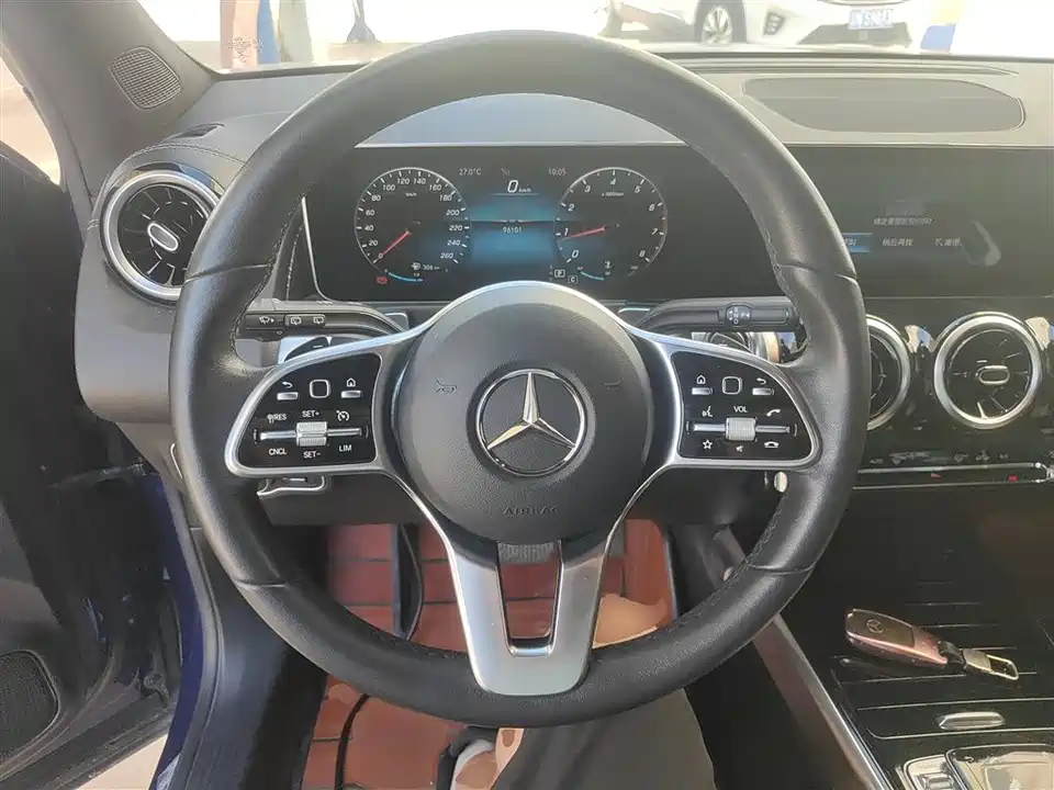 Mercedes-Benz GLB