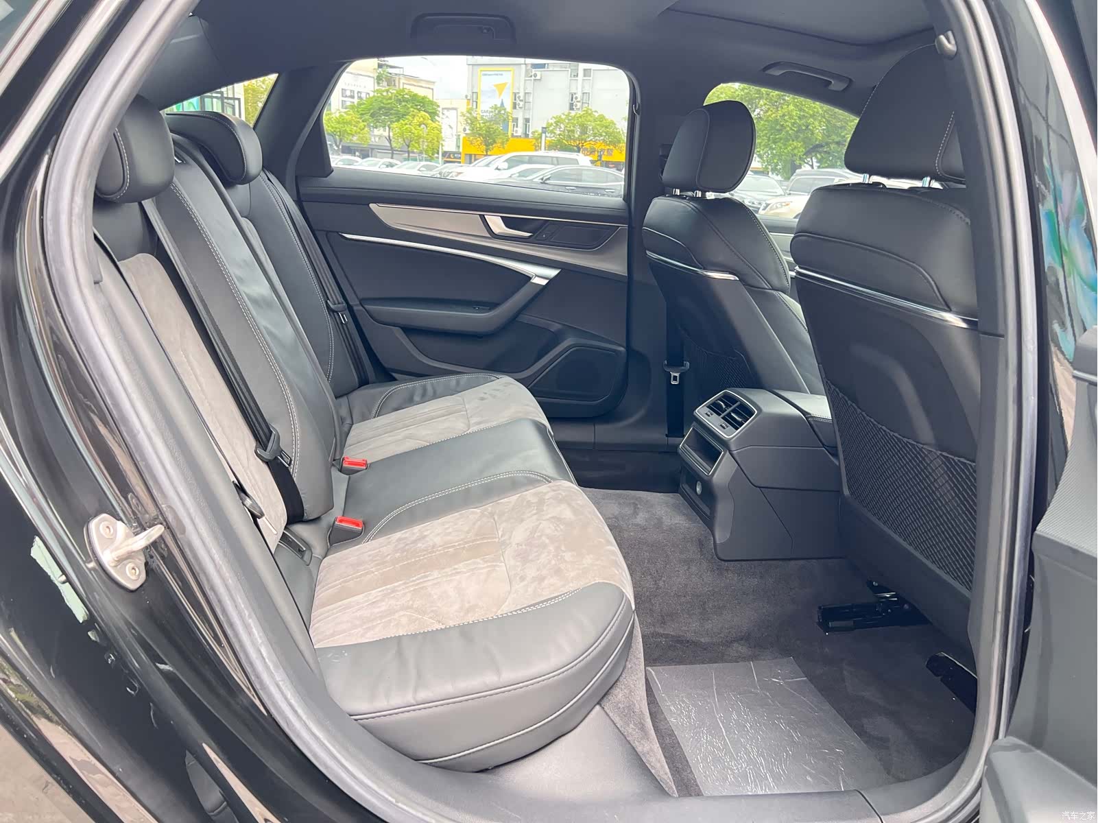 Audi A6L, 2021 15