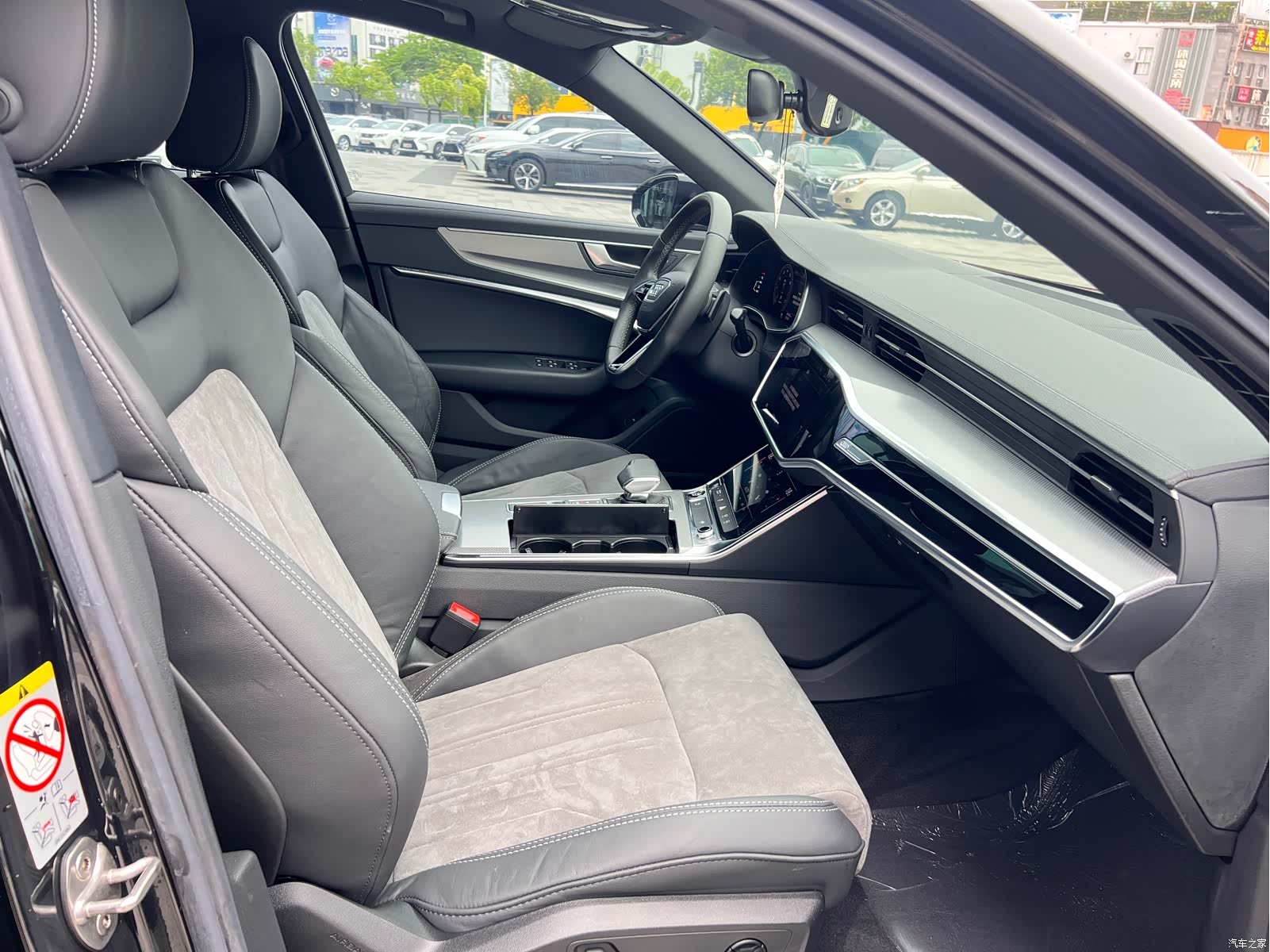 Audi A6L, 2021 13