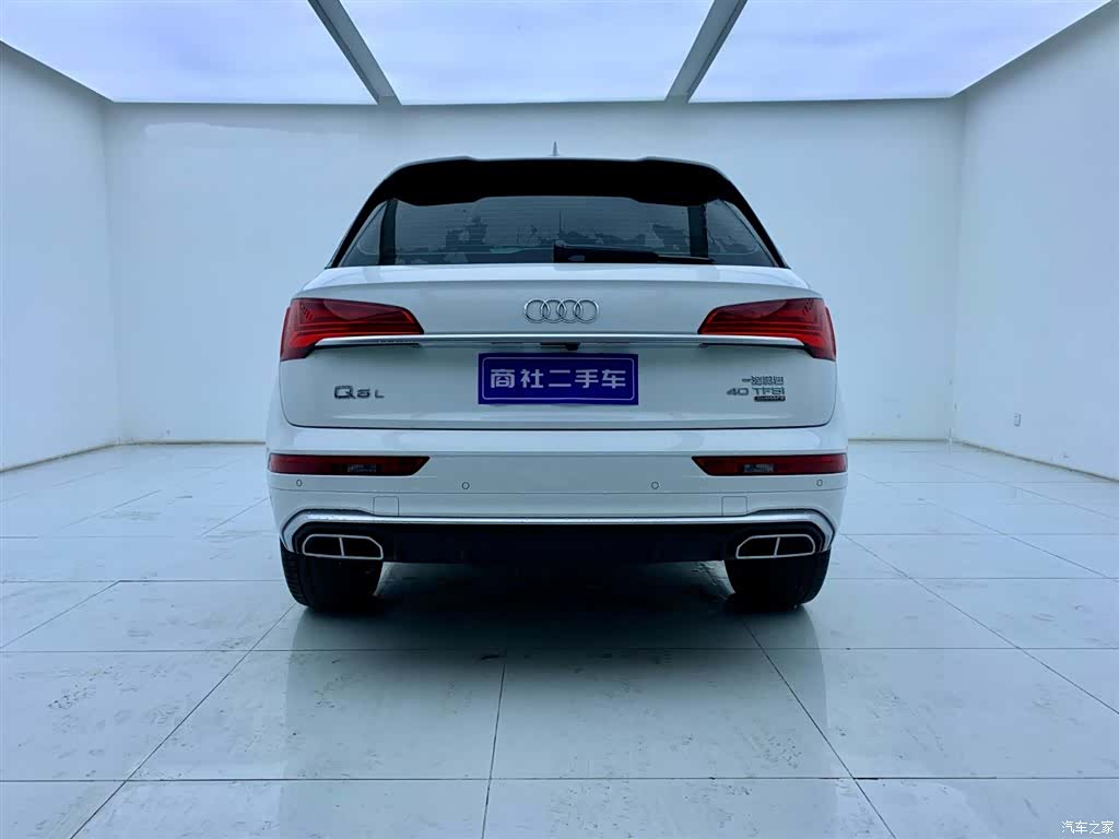 Audi Q5L, 2022 все фото