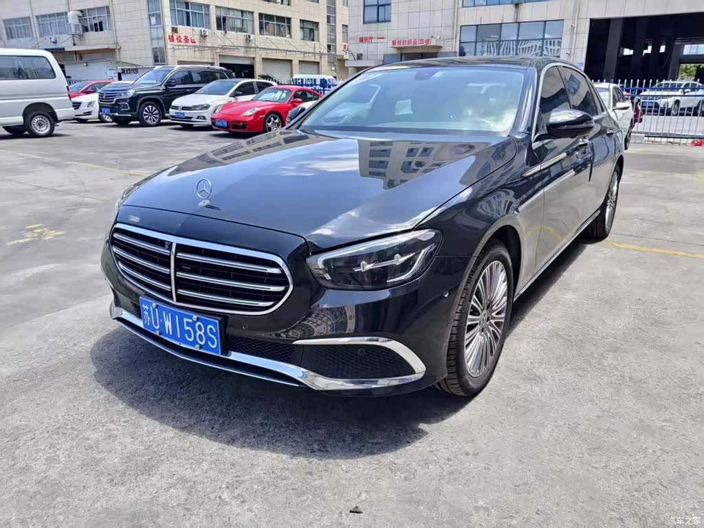 Mercedes-Benz E-Class, 2022 1
