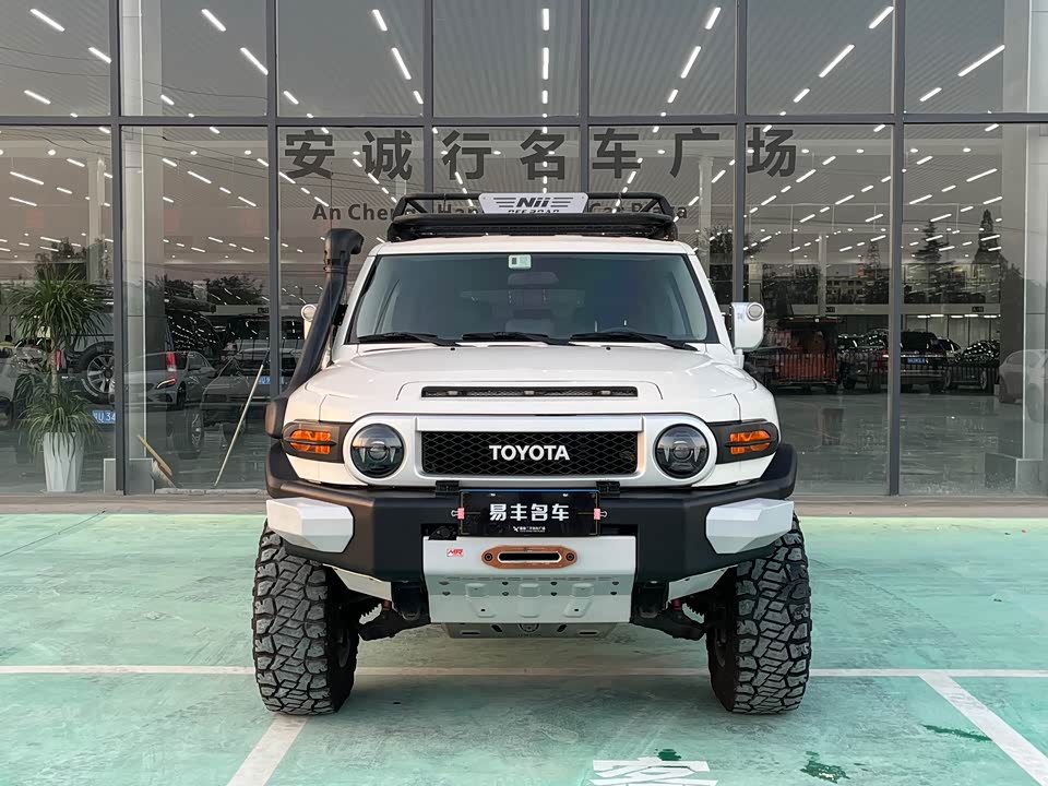 Toyota FJ Cool Luze