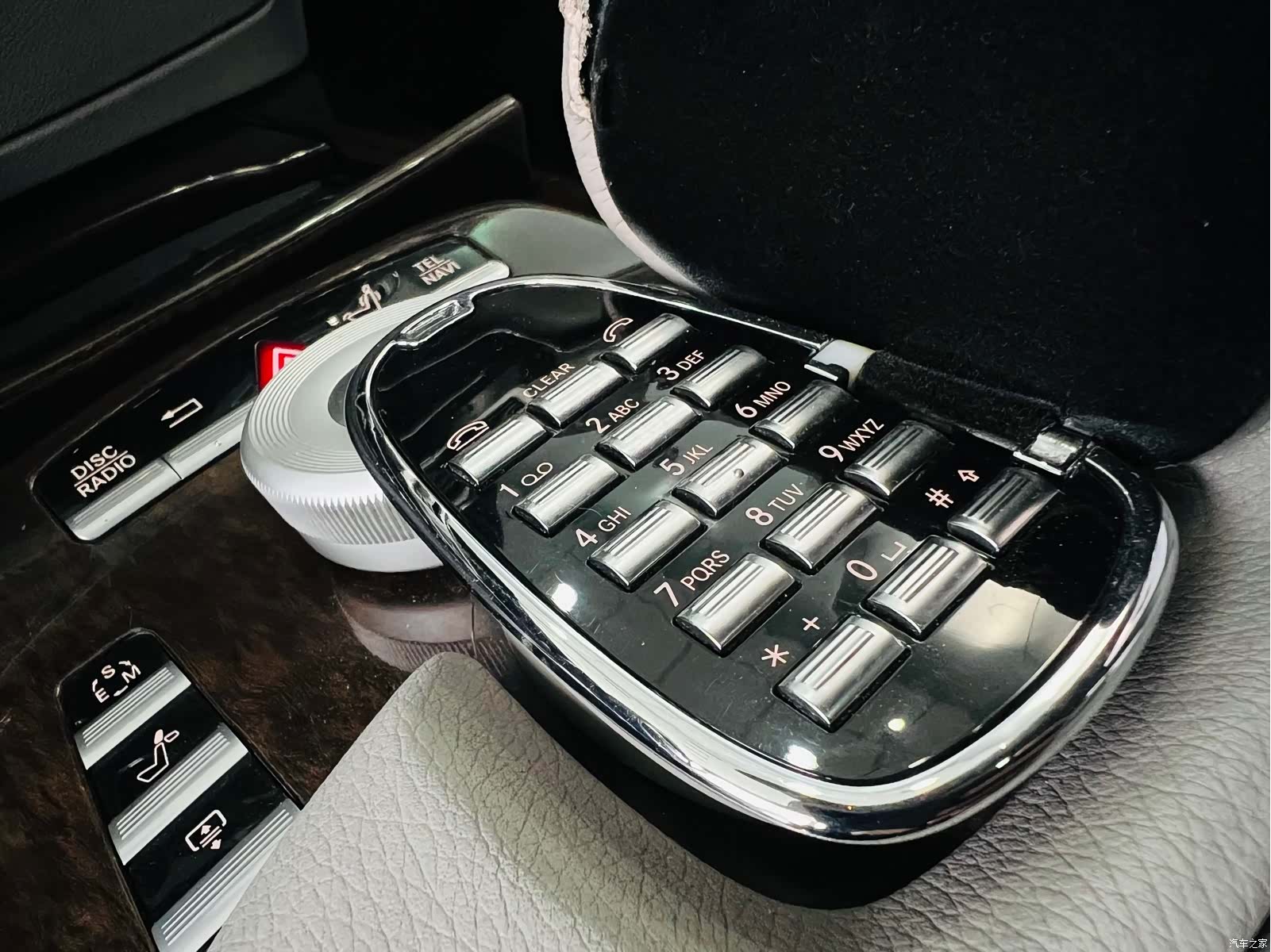 Mercedes-Benz S-Class, 2011 23